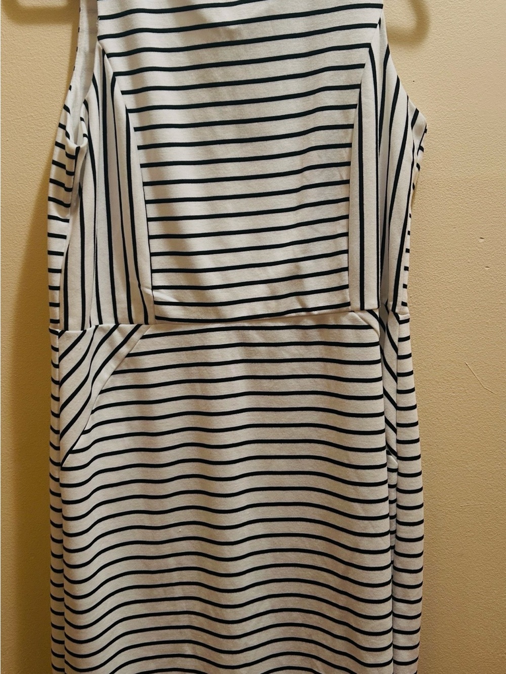 Striped Sleeveless Dress - Black & White